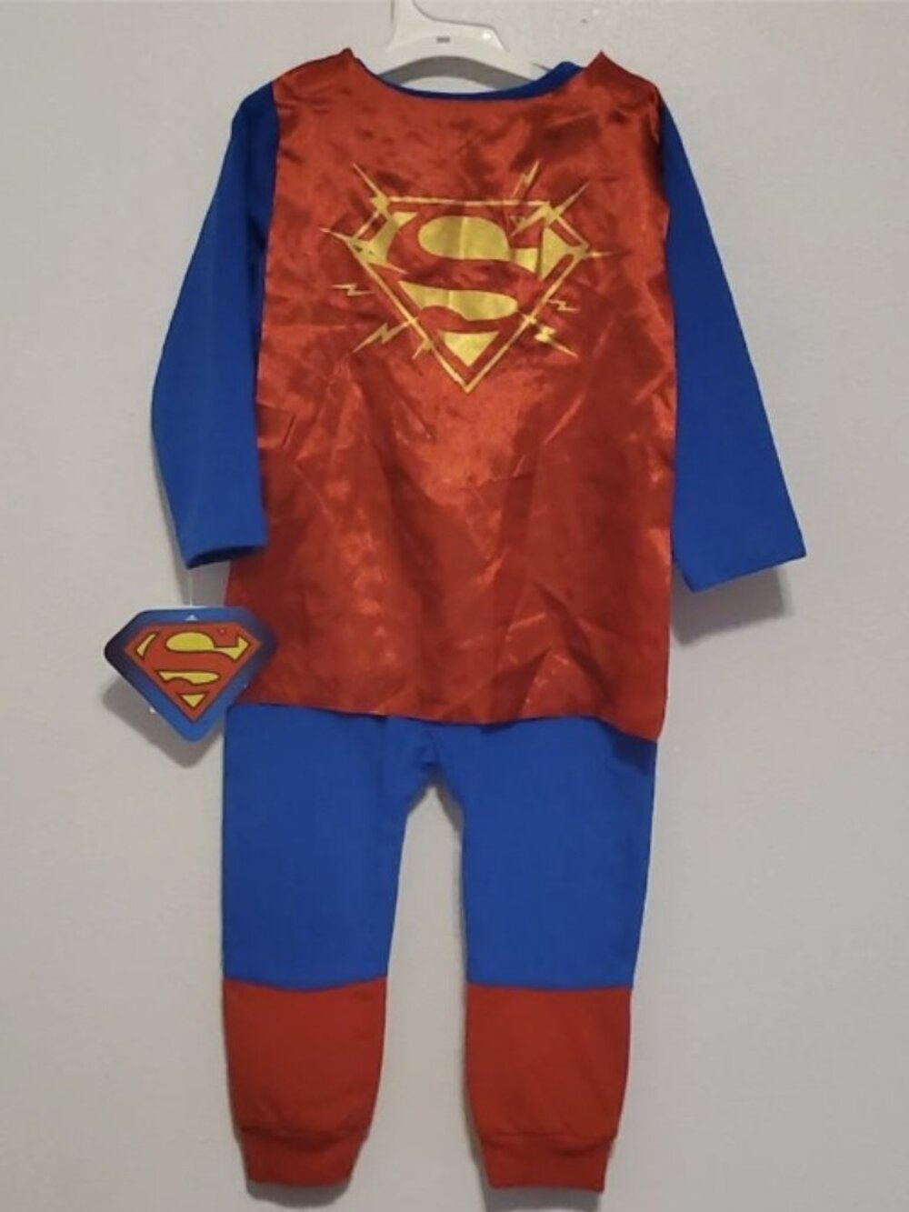 Superman onesie - Picture 3 of 5